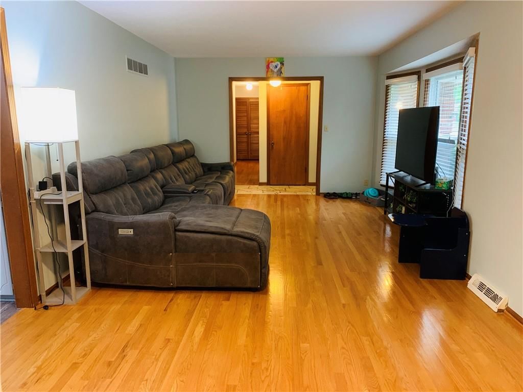 6717 N Euclid Avenue — photo 13