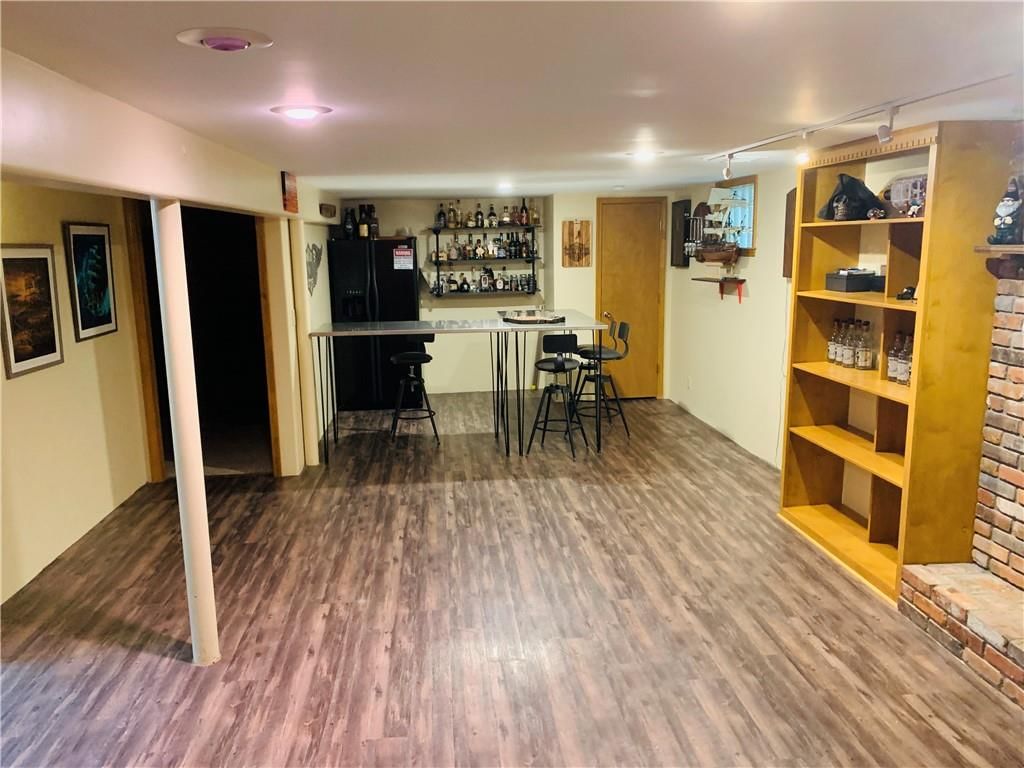 6717 N Euclid Avenue — photo 34