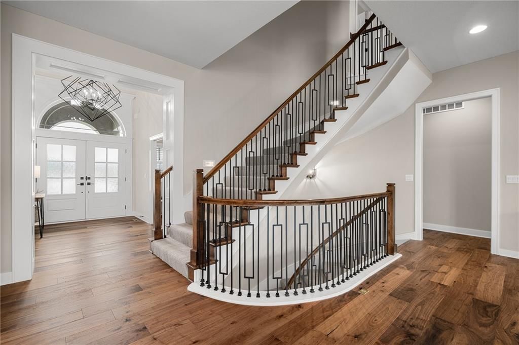 9238 Marion Street — photo 31