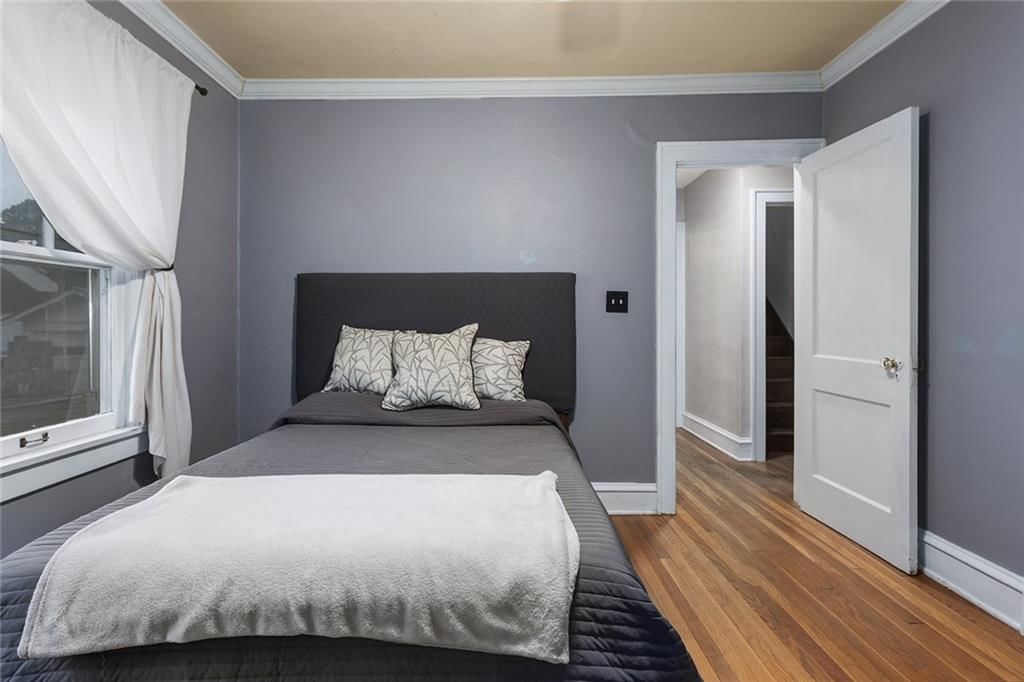 5845 Charlotte Street — photo 21