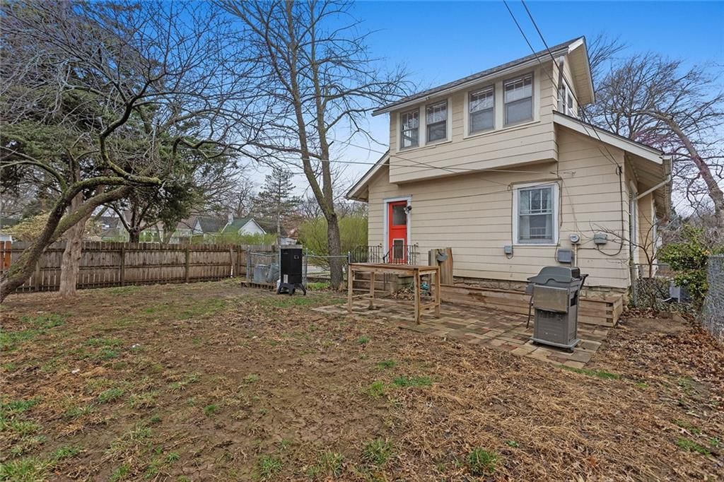 5845 Charlotte Street — photo 31
