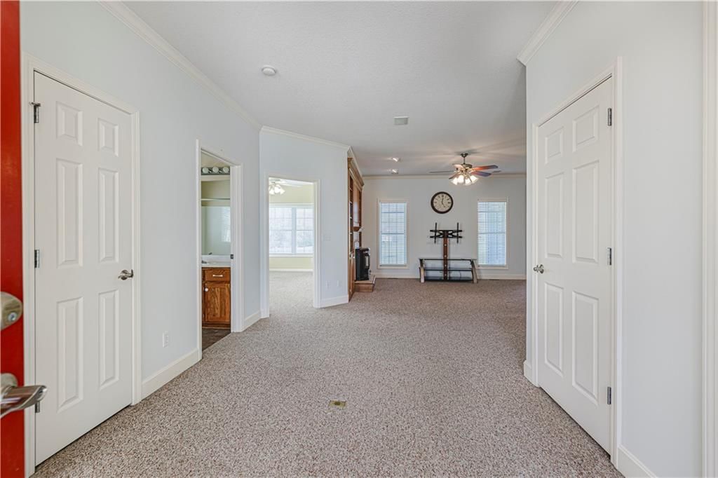 22201 S Valley Road — photo 12