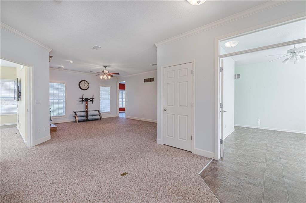 22201 S Valley Road — photo 15