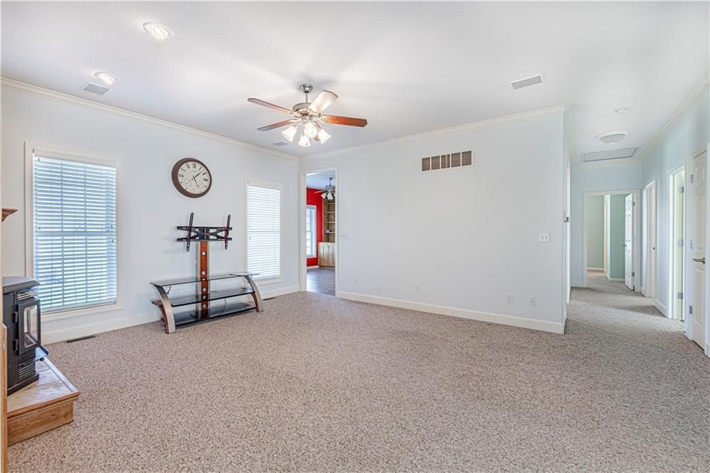 22201 S Valley Road — photo 16