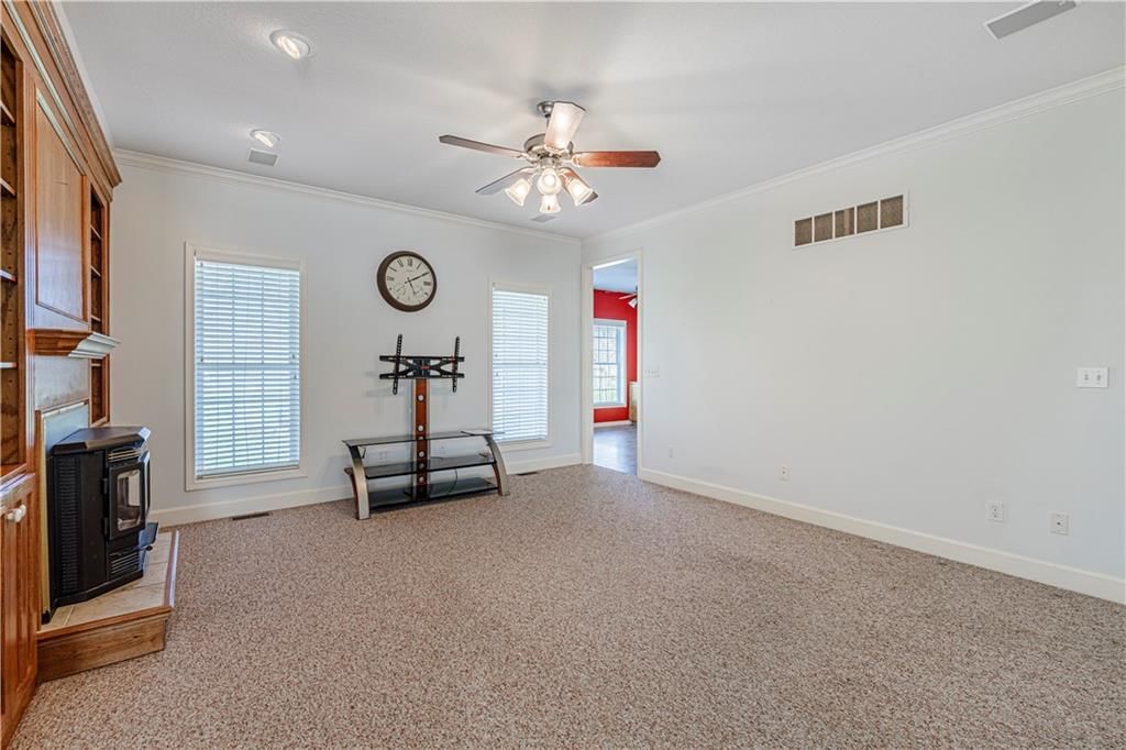 22201 S Valley Road — photo 19