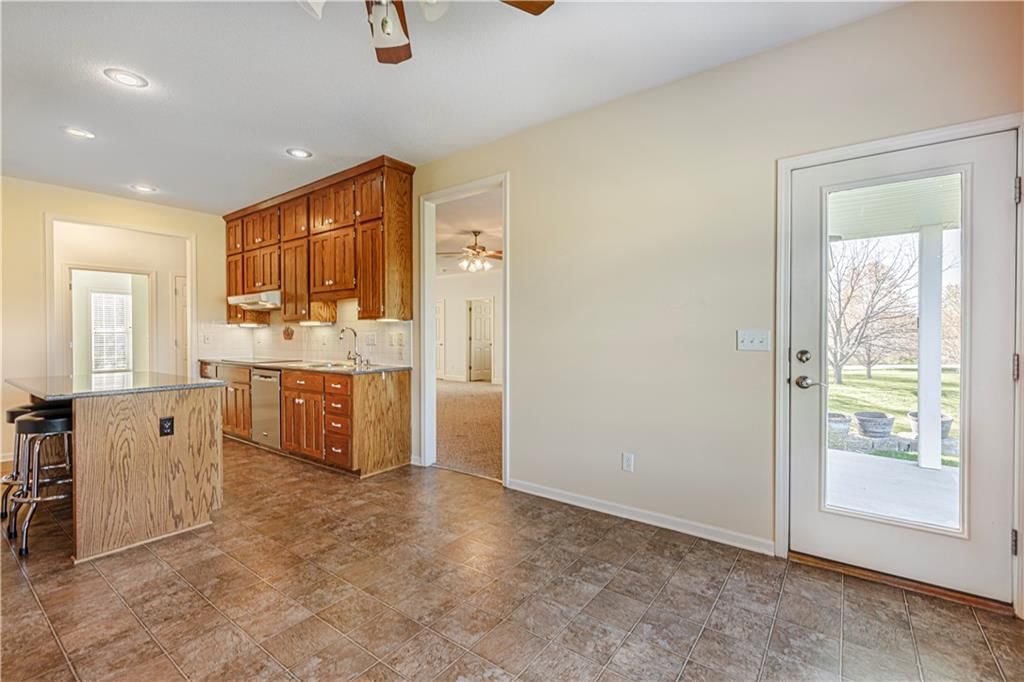 22201 S Valley Road — photo 28