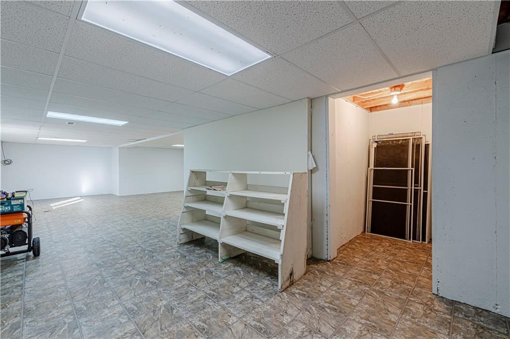 22201 S Valley Road — photo 43