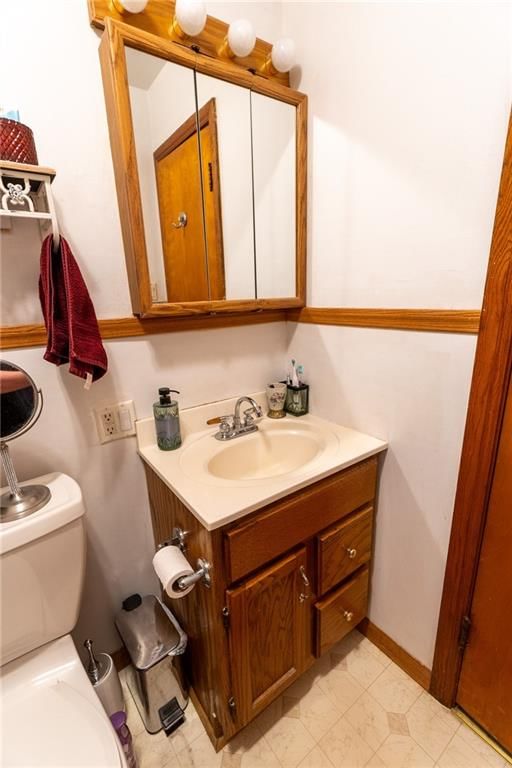 Photo 22 of 29 - 202 E Middle Street