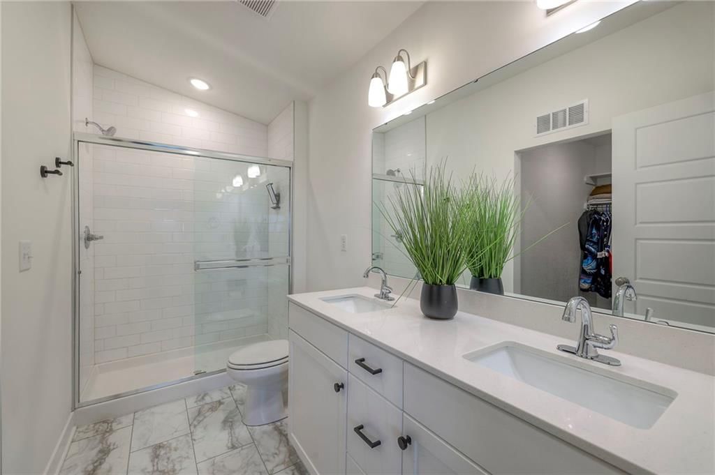 18009 Hauser Street — photo 21