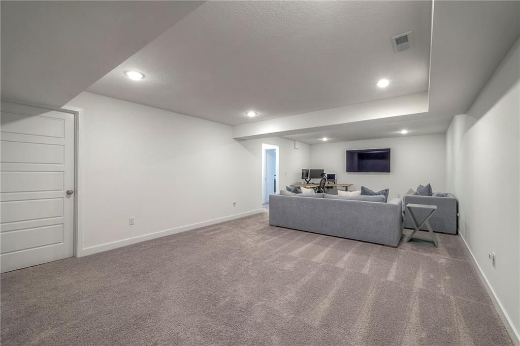 18009 Hauser Street — photo 29