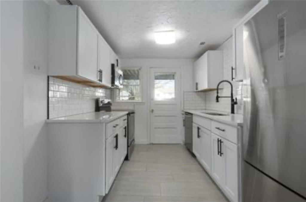 7713 Locust Street — photo 8
