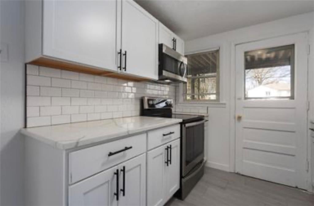 7713 Locust Street — photo 9
