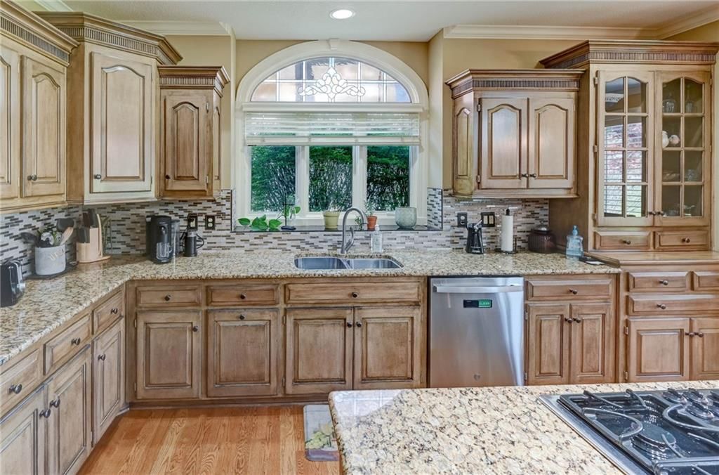 14957 Rosewood Street — photo 14
