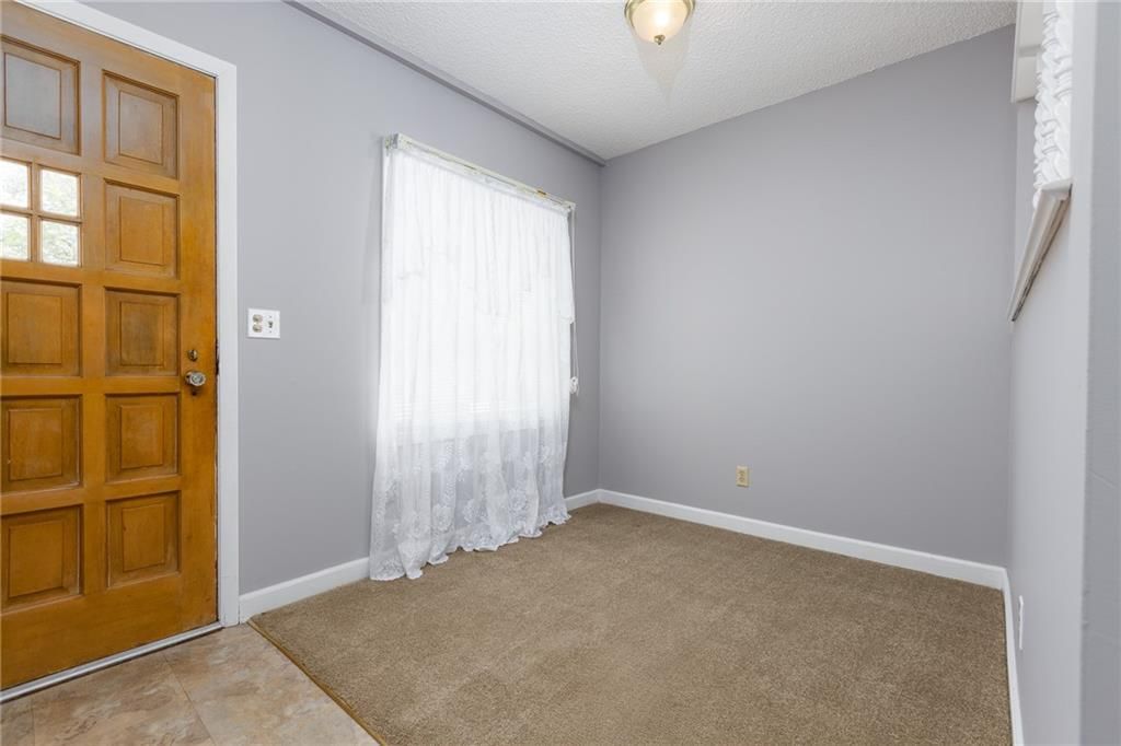 741 Sunset Avenue — photo 7