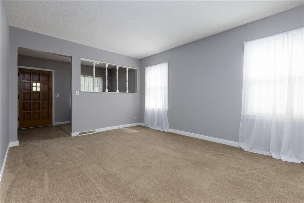 741 Sunset Avenue — photo 12