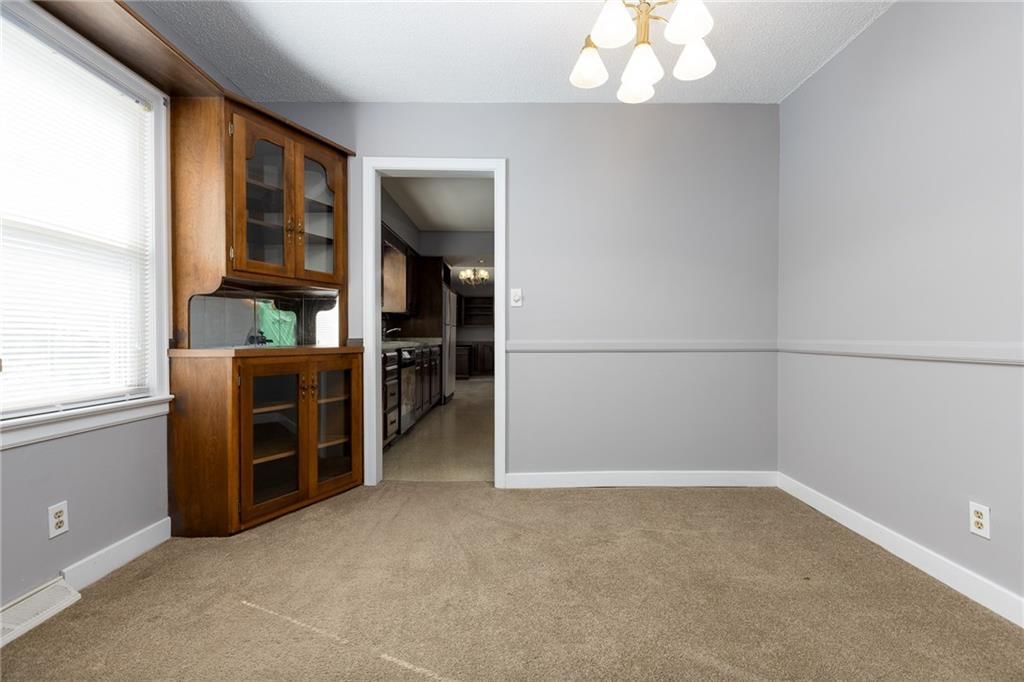 741 Sunset Avenue — photo 14