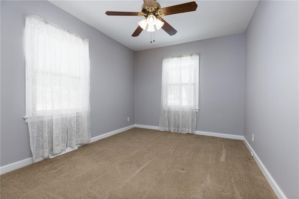741 Sunset Avenue — photo 20