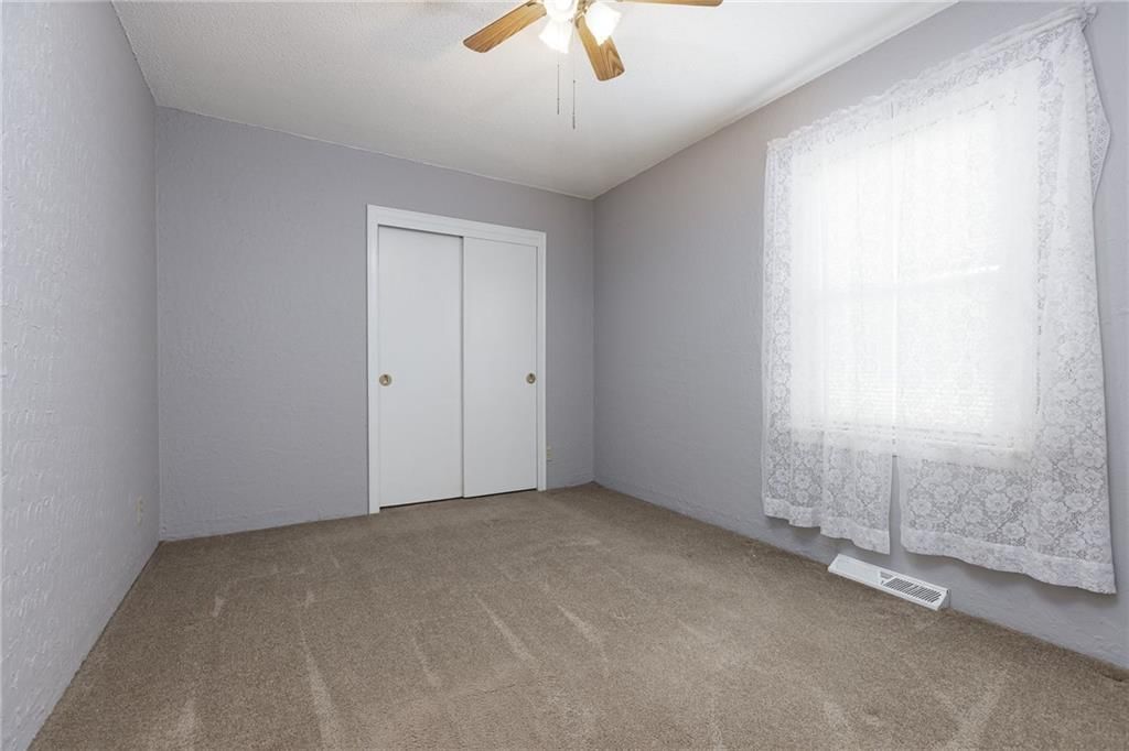 741 Sunset Avenue — photo 23