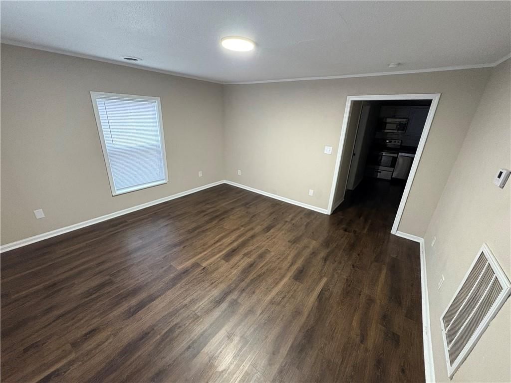 404 Church Street — photo 8