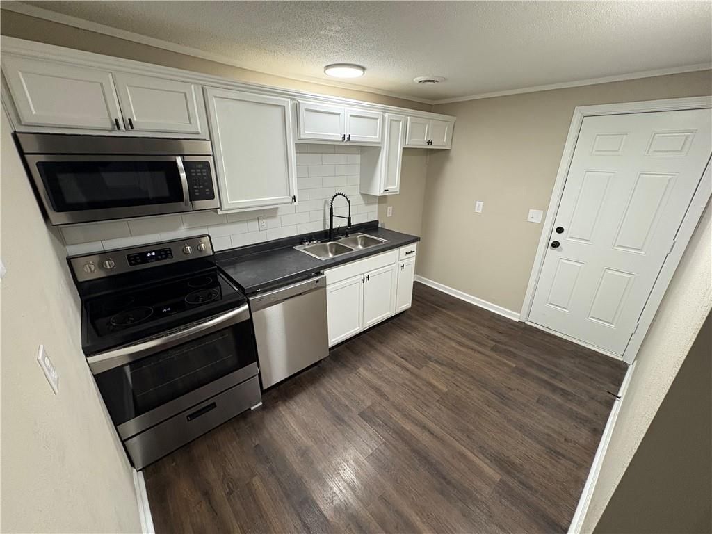 404 Church Street — photo 15