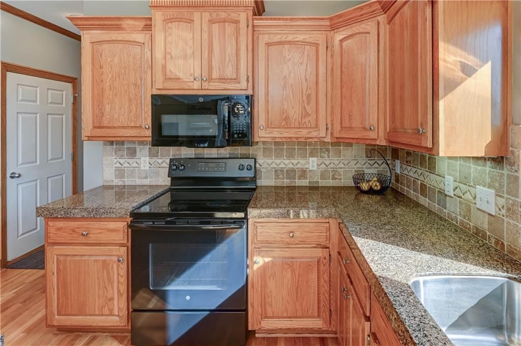 9001 N Hunter Avenue — photo 26