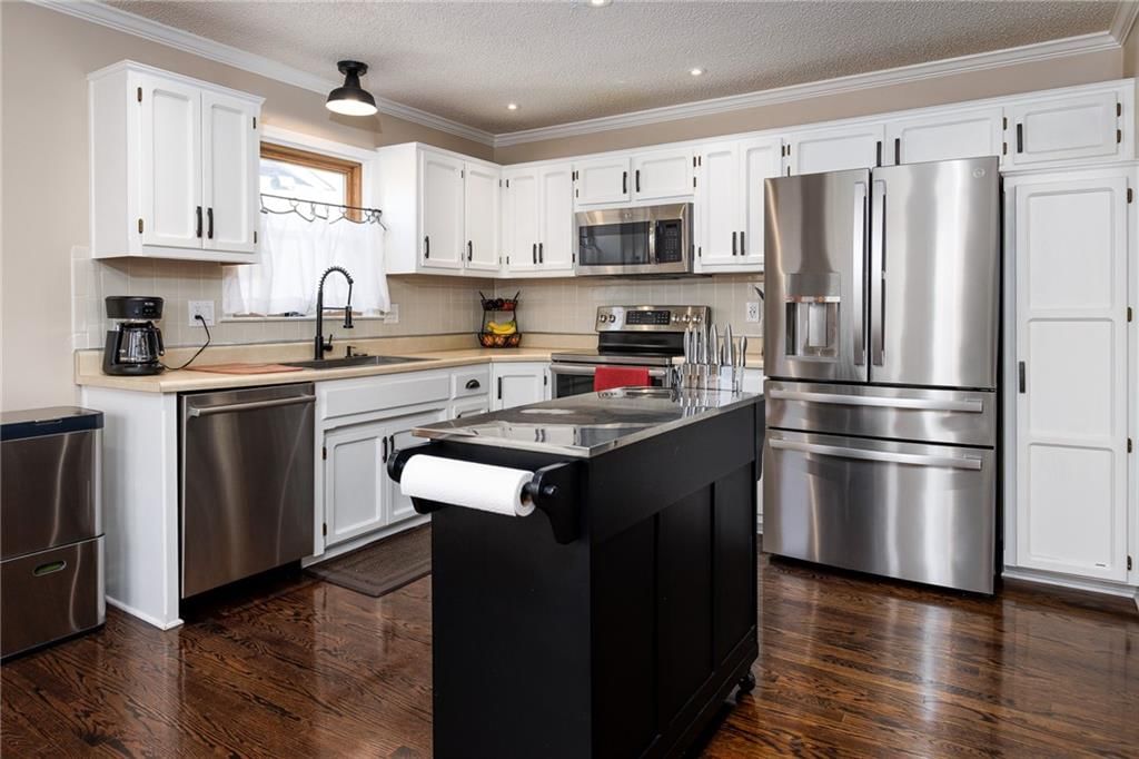 6946 N ATKINS Avenue — photo 14