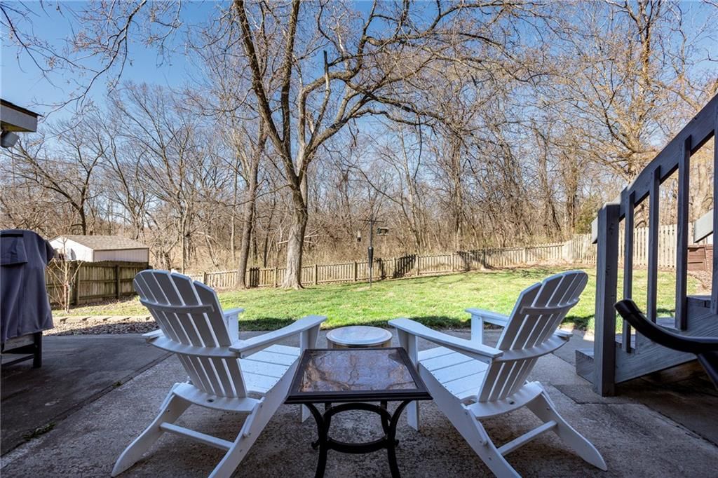 6946 N ATKINS Avenue — photo 37