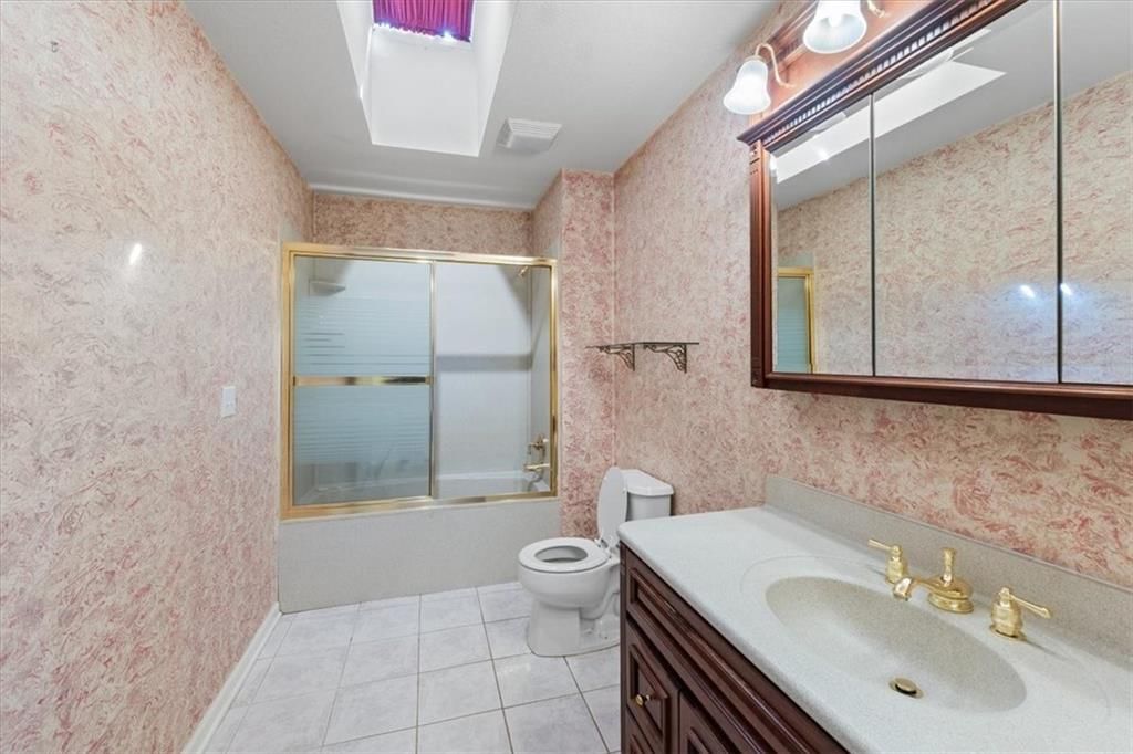 821 NW North Ridge Court — photo 28