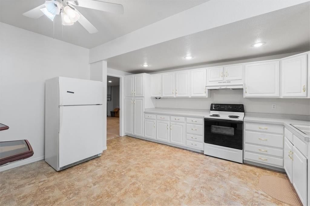 821 NW North Ridge Court — photo 31