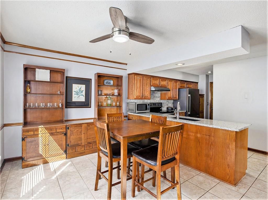 11806 Oakmont Street — photo 12