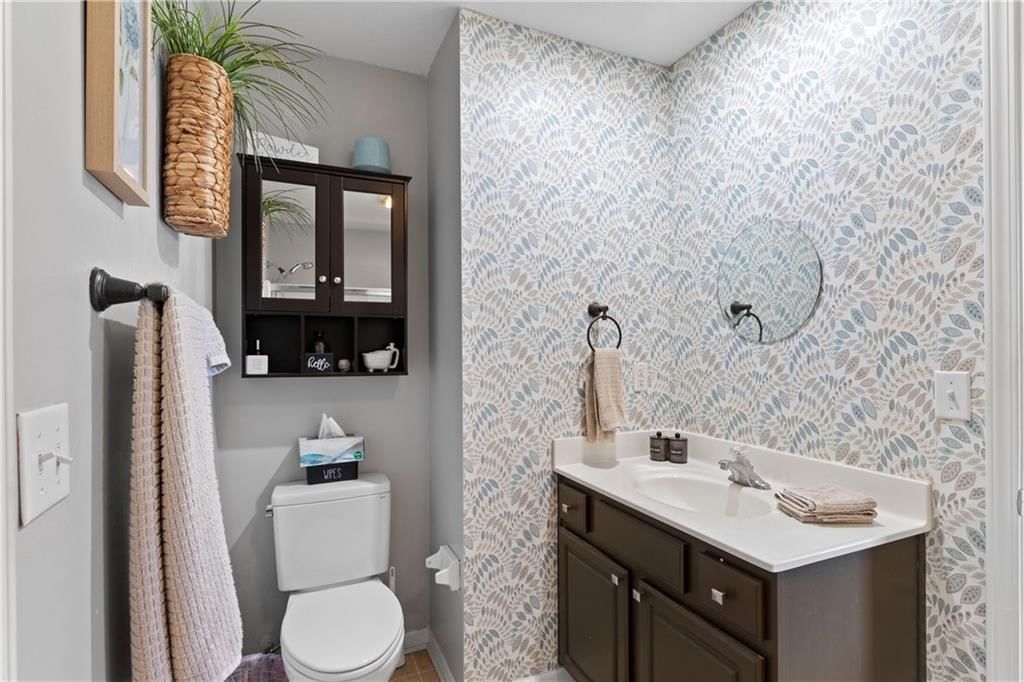 6026 Millbrook Street — photo 23