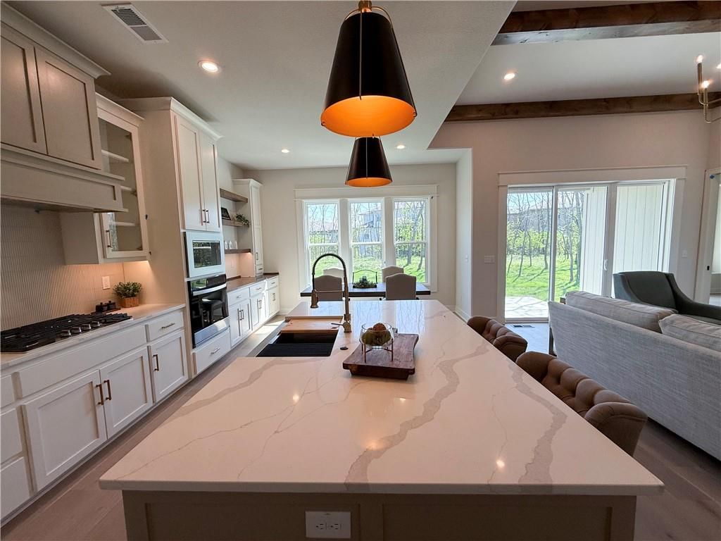 2624 NE Woodland Oak Drive — photo 11