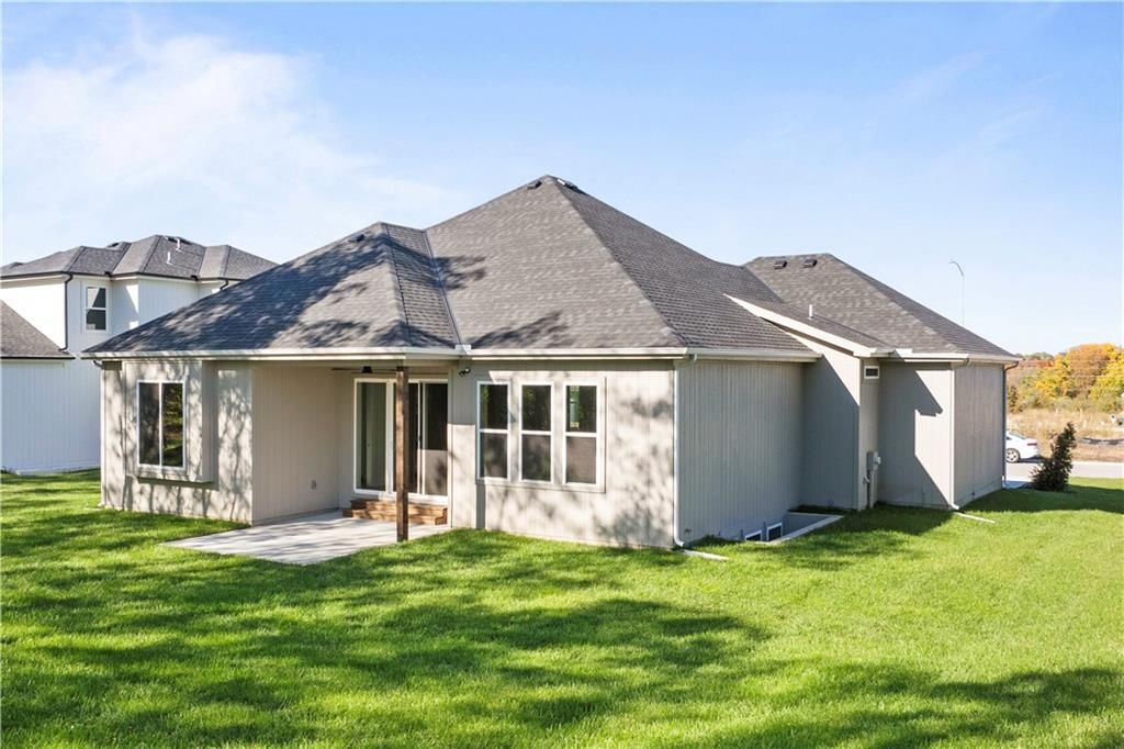 2624 NE Woodland Oak Drive — photo 58
