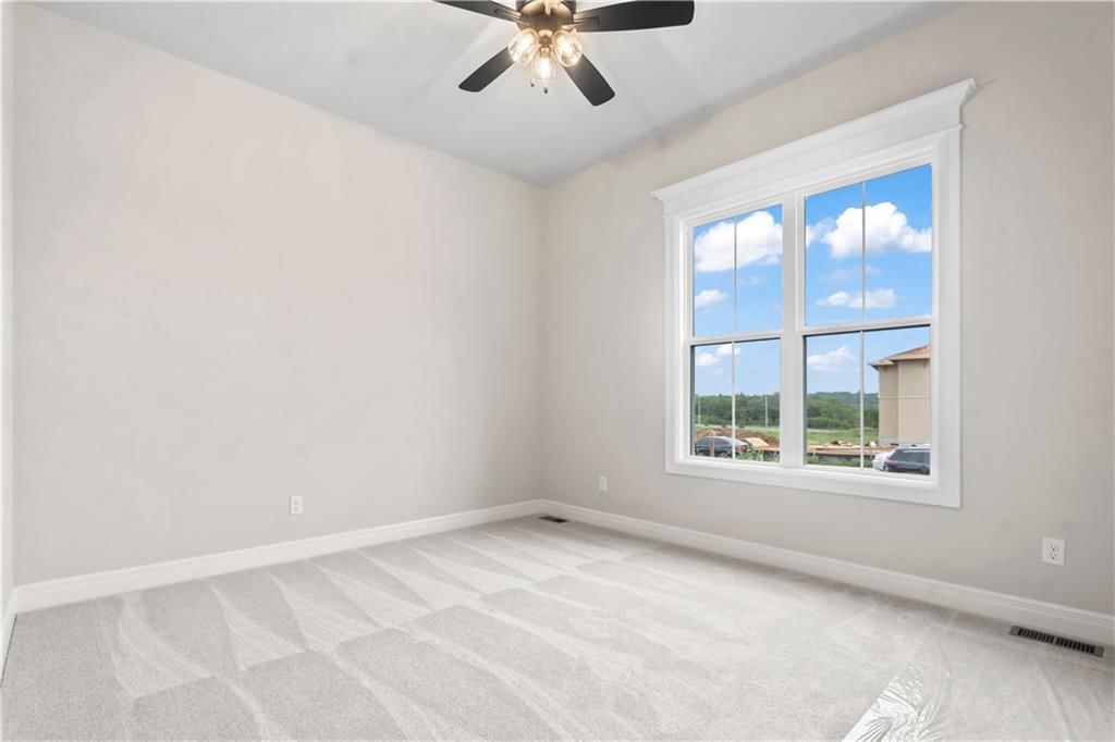 2620 NE Woodland Oak Drive — photo 31