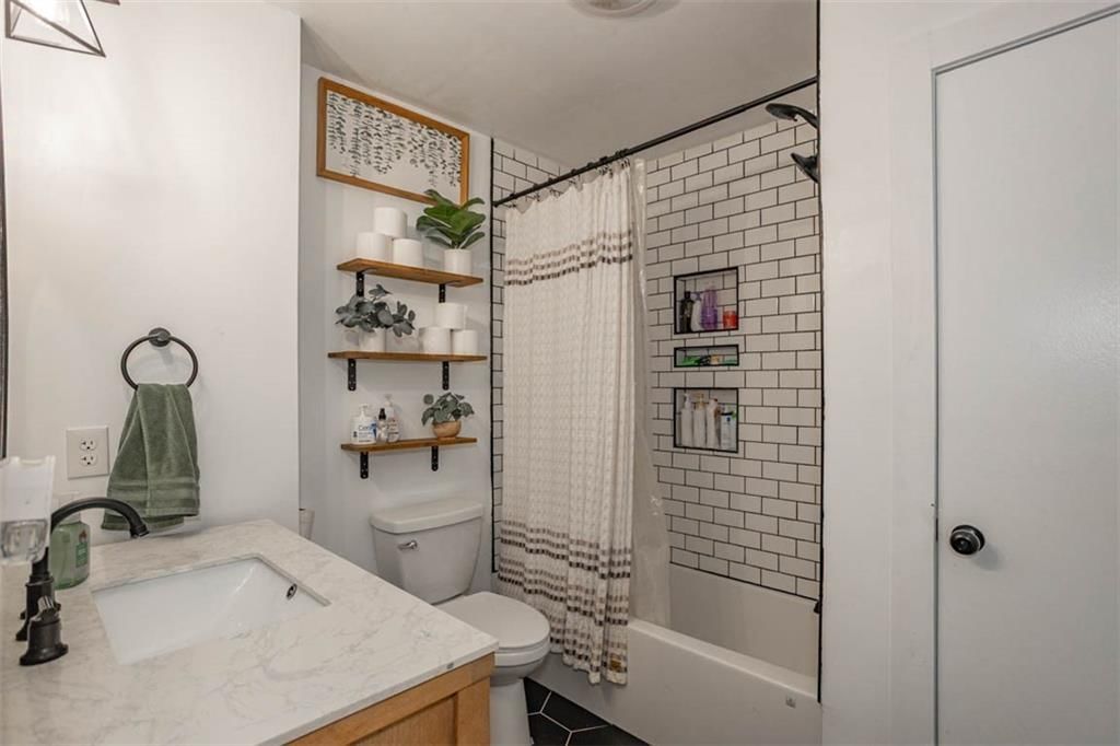 5407 Locust Avenue — photo 27