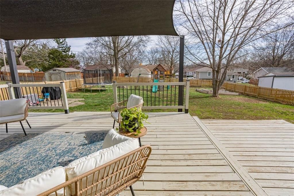 5407 Locust Avenue — photo 42