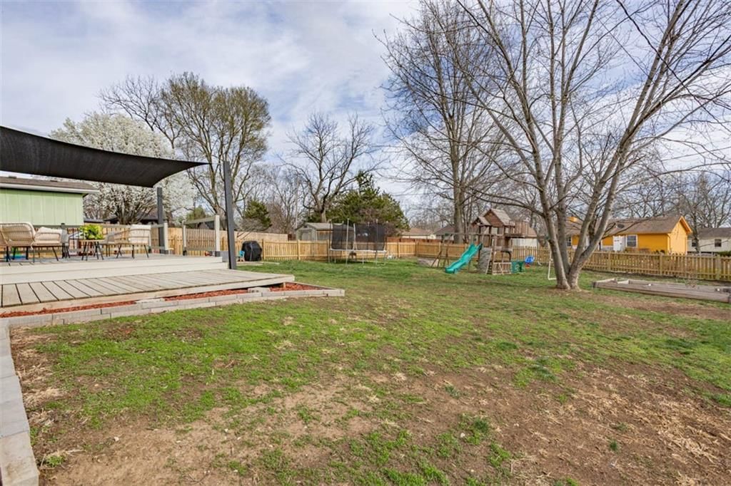 5407 Locust Avenue — photo 51