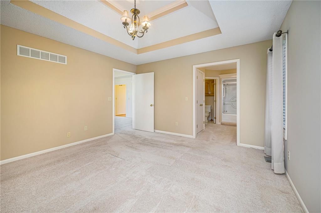 7425 N Prospect Avenue — photo 11