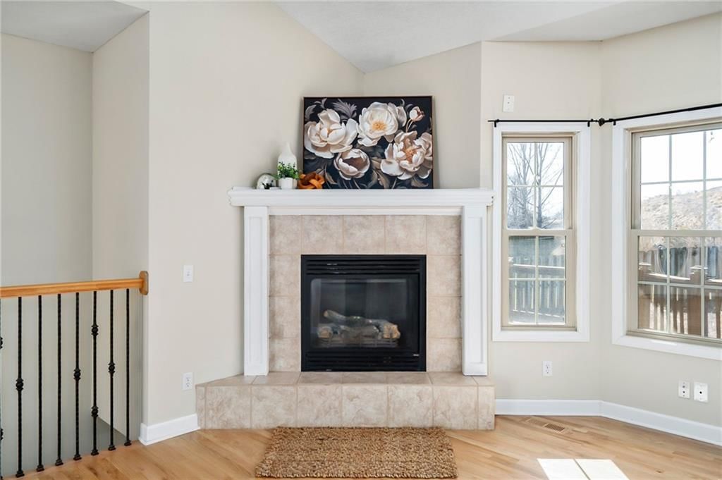 2250 Valley View Drive — photo 8