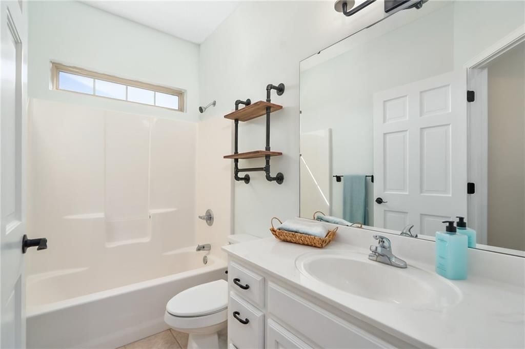 2250 Valley View Drive — photo 34