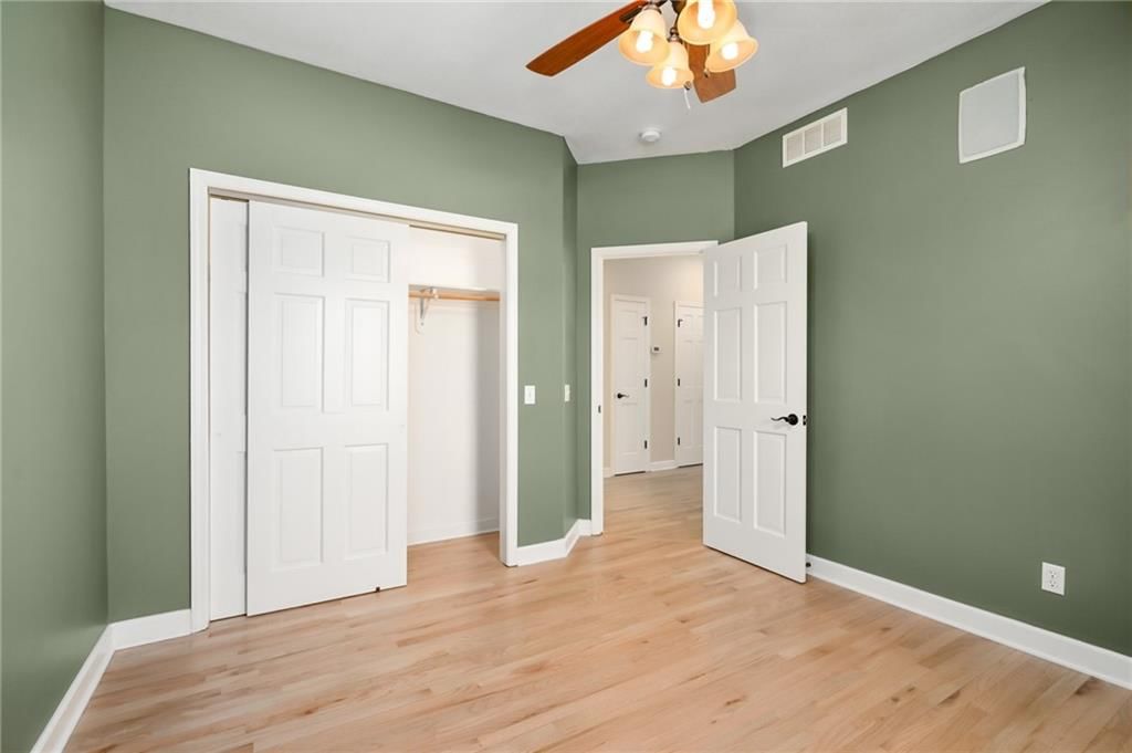 2250 Valley View Drive — photo 36