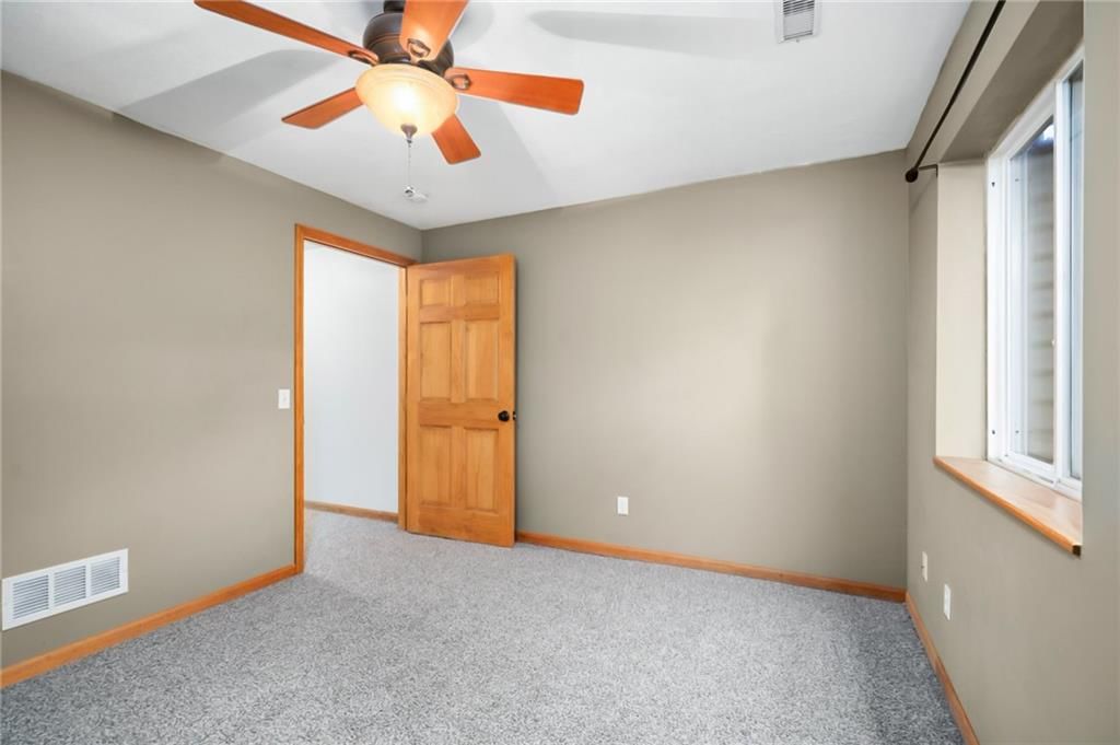 2250 Valley View Drive — photo 50