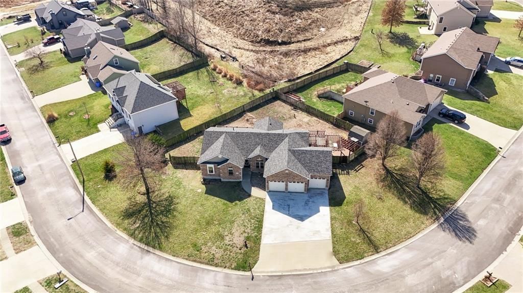 2250 Valley View Drive — photo 71