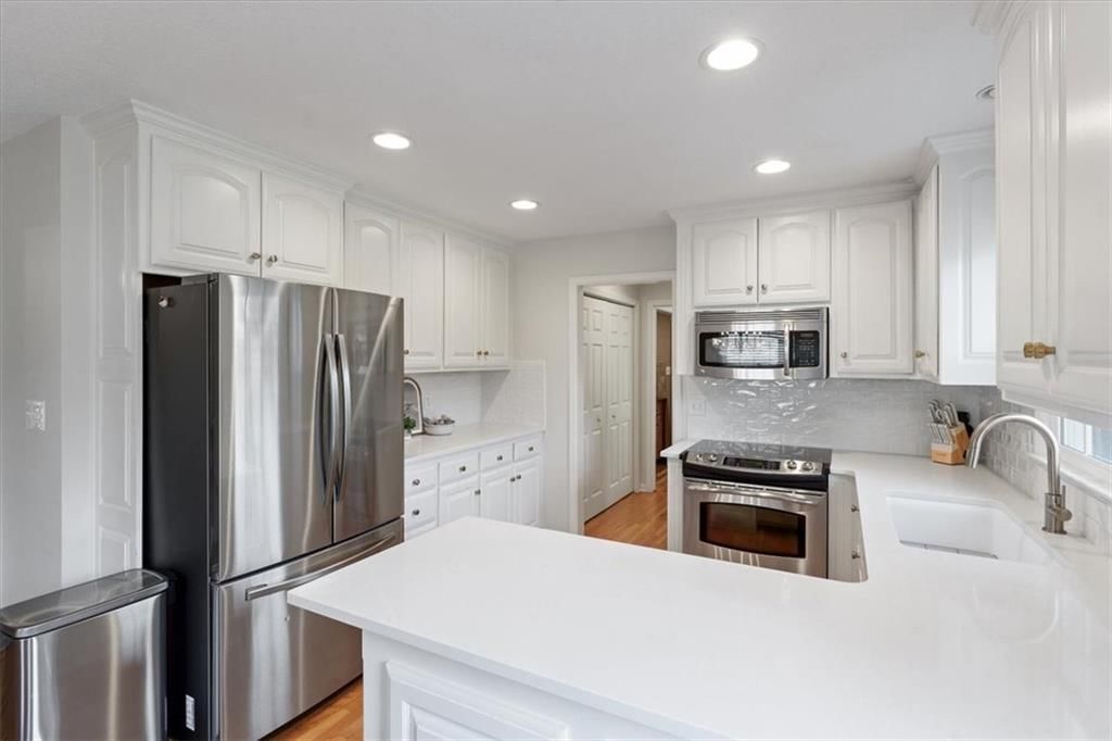 5101 W 96th Street — photo 7