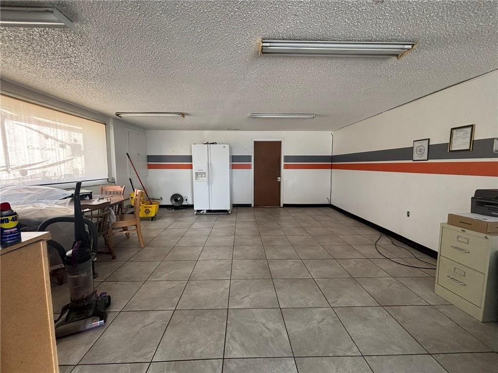 3137 Pear Street — photo 20