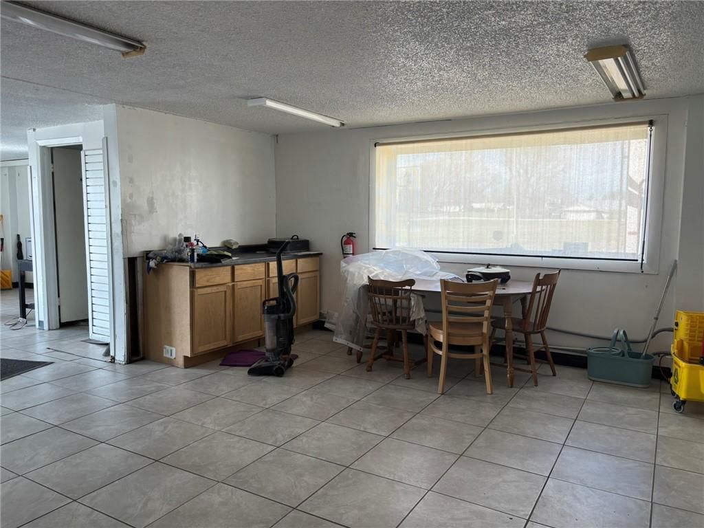 3137 Pear Street — photo 22
