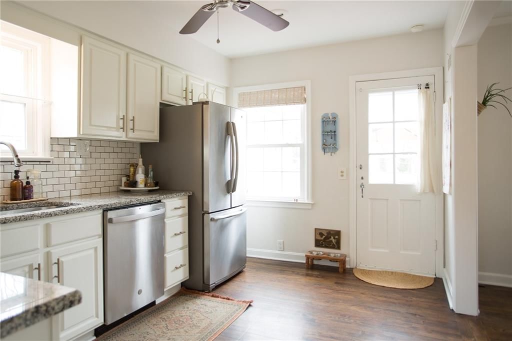 5805 W 61st Street — photo 18