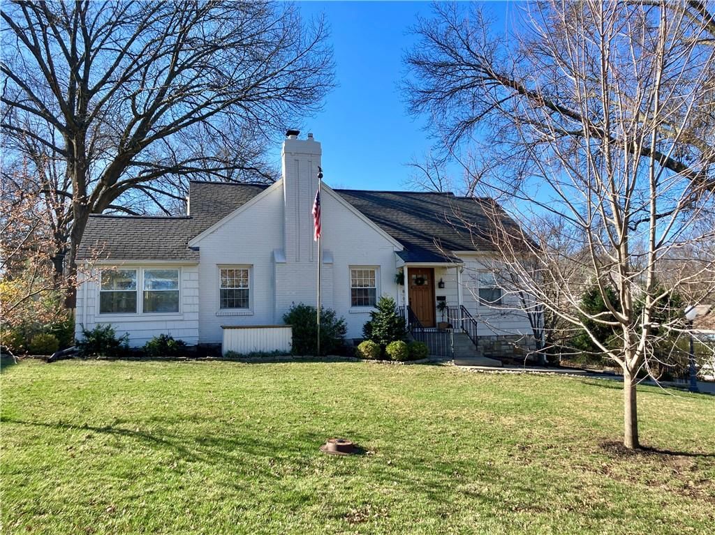 5805 W 61st Street — photo 41