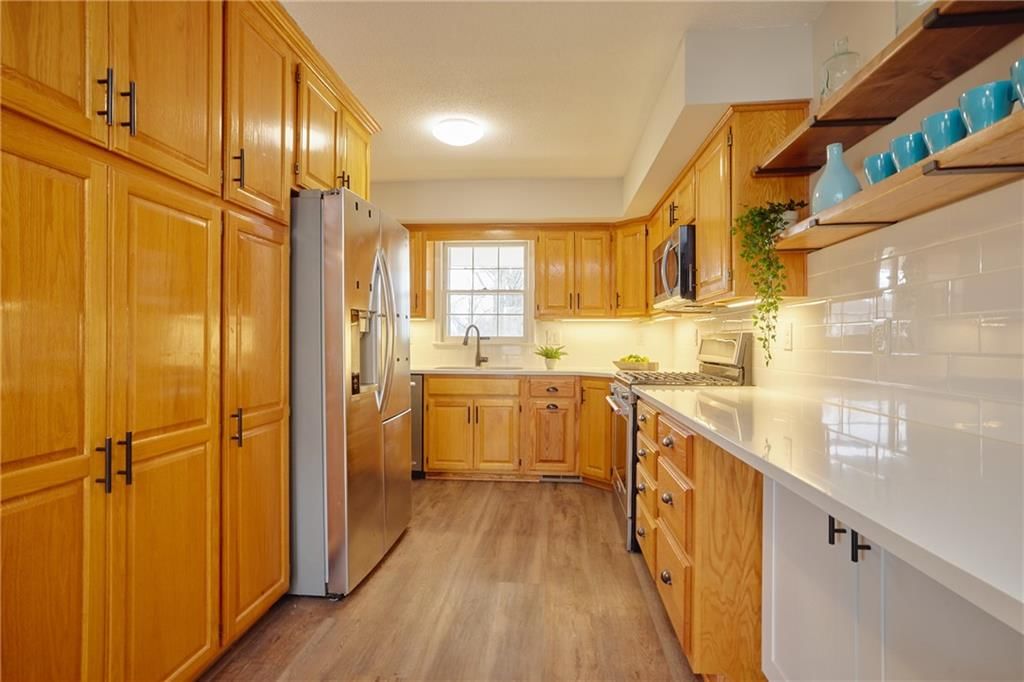 1210 SE Brookwood Street — photo 9