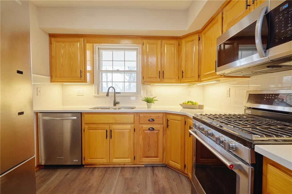 1210 SE Brookwood Street — photo 10